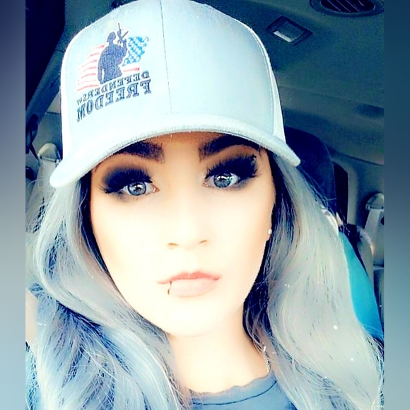 Meet your Posher - Kayla - Picture 13 of 16